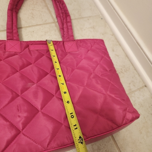 Juicy Couture Hot Pink Large Quilted Tote Bag NWT  #O - Picture 4 of 5